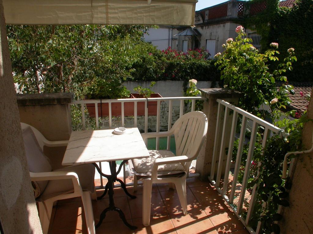 Apartments La Madeleine Авиньон Номер фото