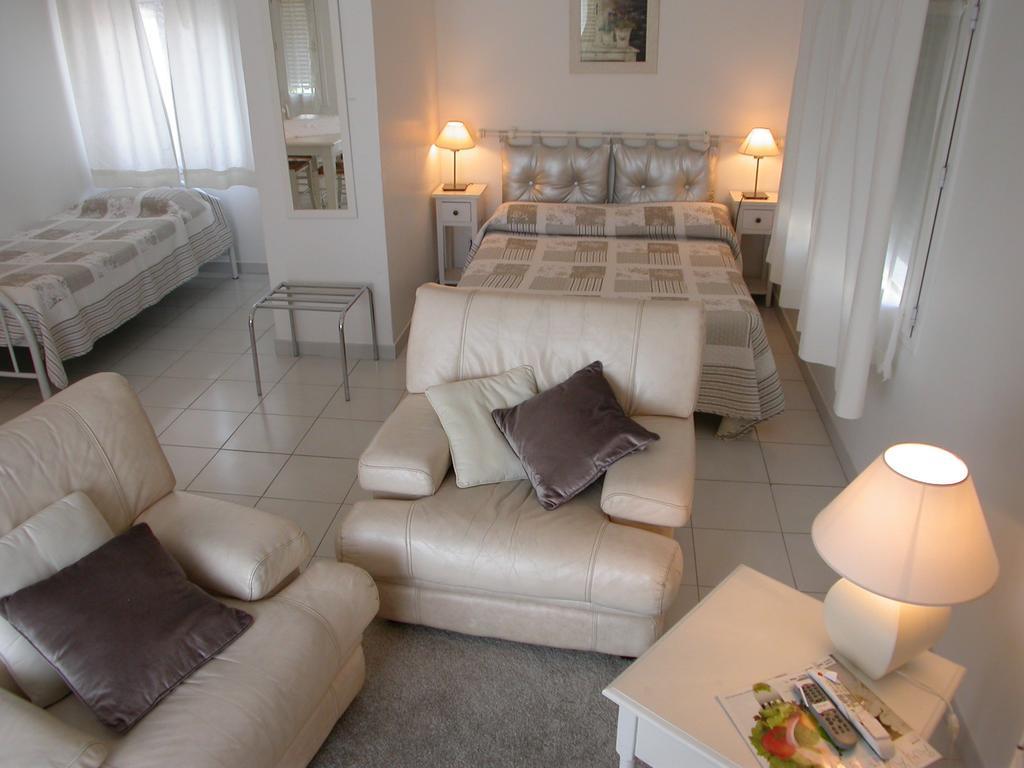 Apartments La Madeleine Авиньон Номер фото